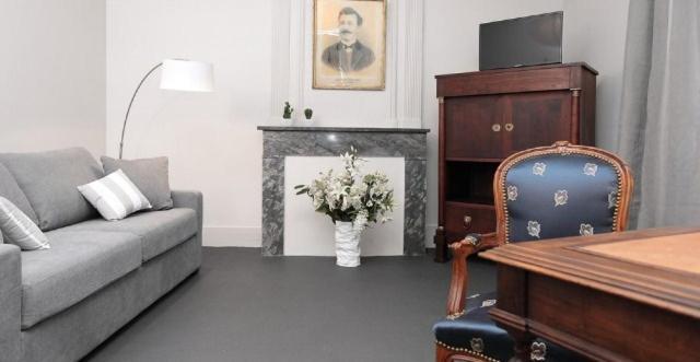 Suites De La Tour Perigueux Centre 客房 照片